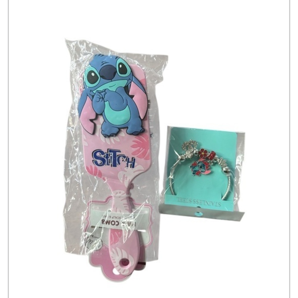 STITCH pink Hairbrush and stainless steel Bracelet Set
